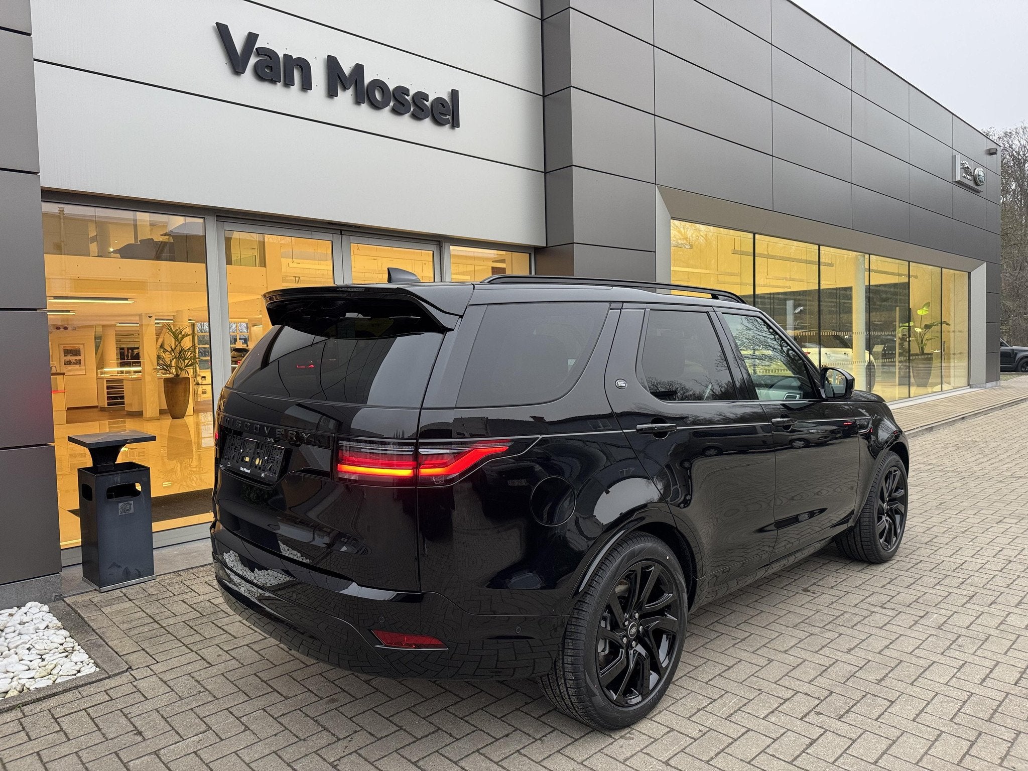 Land Rover Discovery D250 Dynamic SE AWD Auto. 25MY, Autos, Land Rover, Achat, 2997 cm³, Entreprise, 2442 kg
