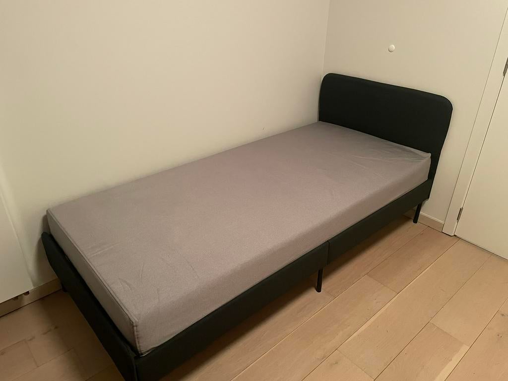 IKEA SLATTUM bed 90x200 with mattress – excellent condition, Ophalen, Zo goed als nieuw