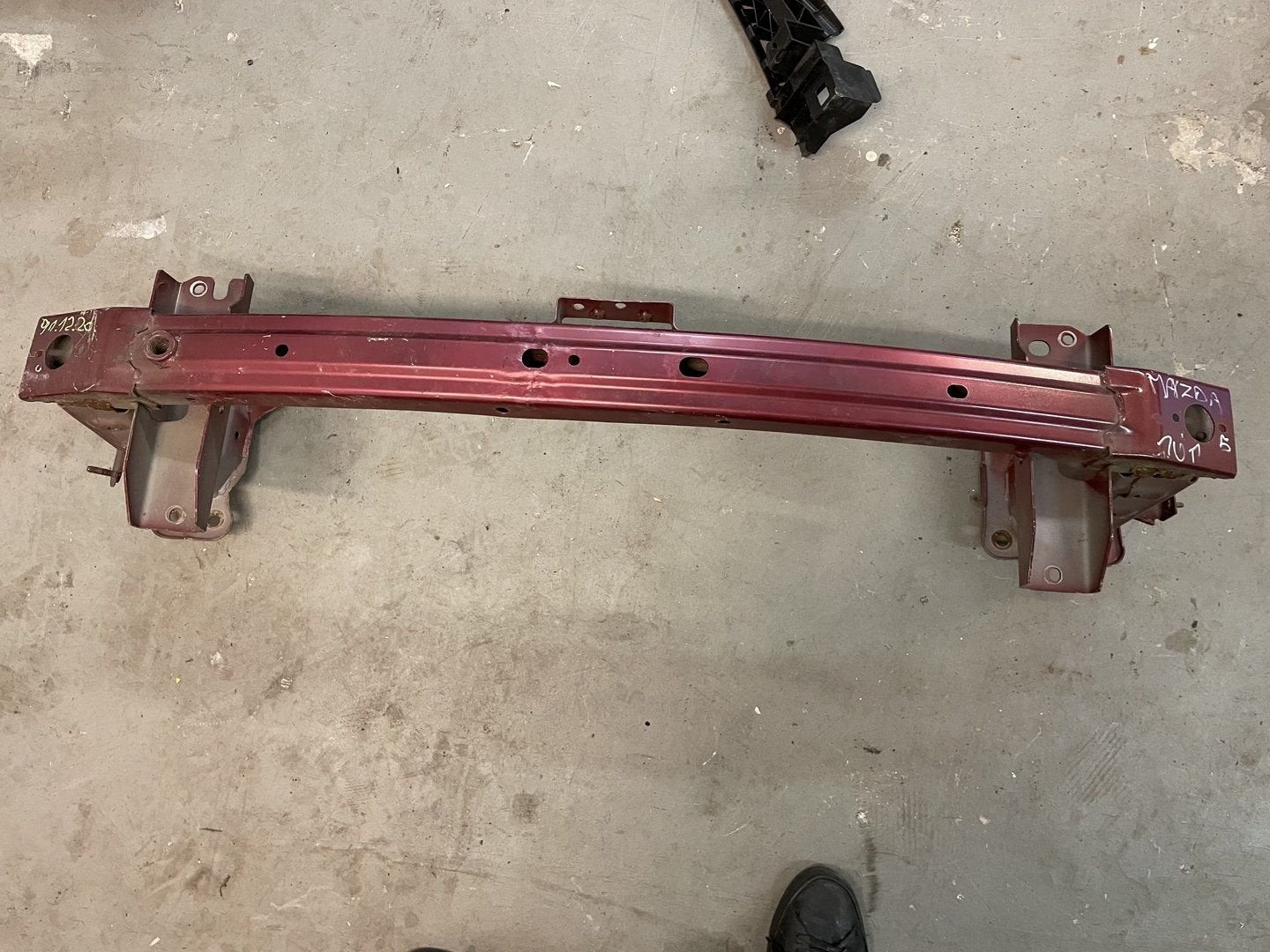 Mazda 5 bumperbalk voor, Gebruikt, -, -, Ophalen of Verzenden
