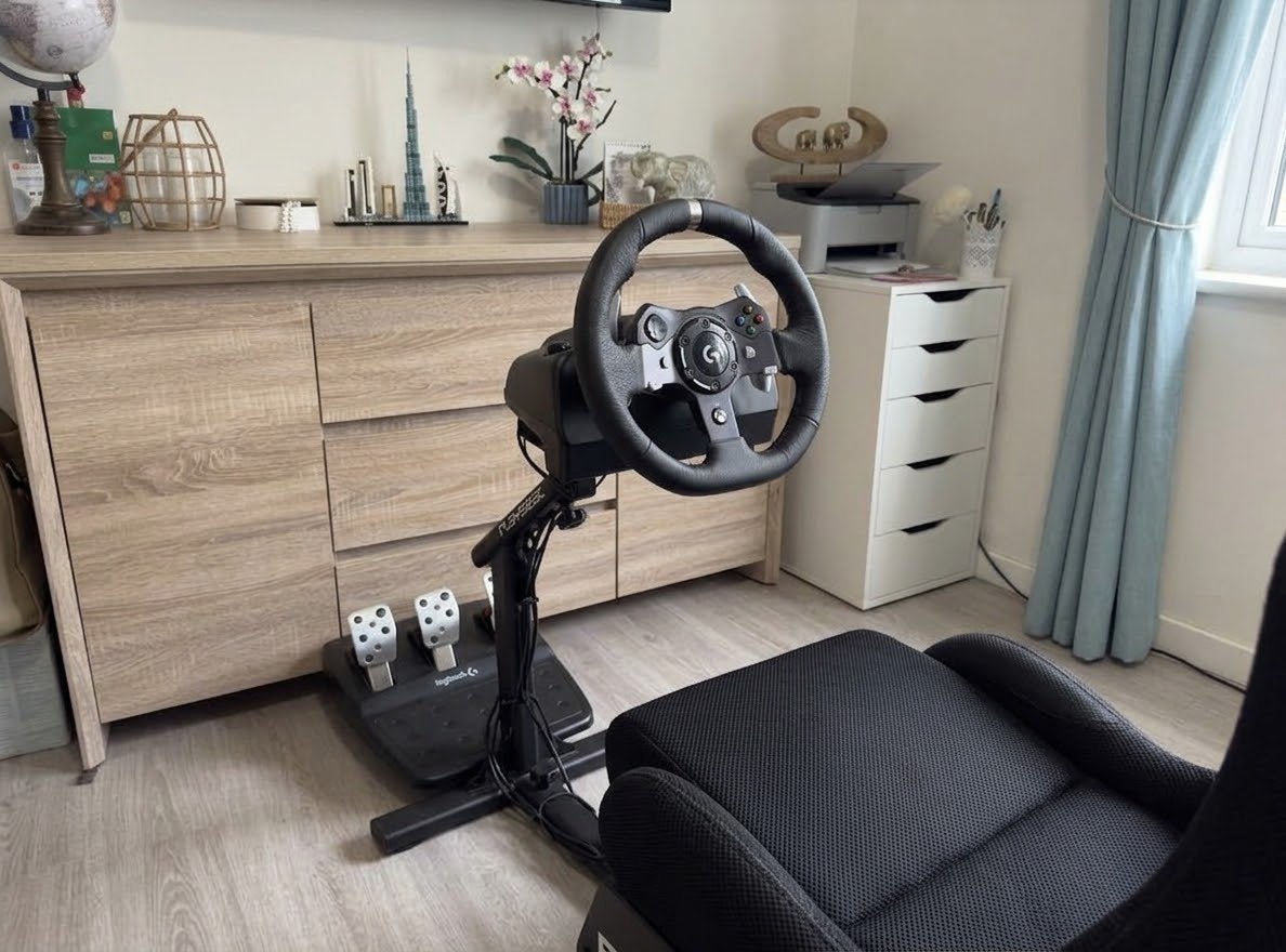 Logitech G920 Racing Wheel + Playseat Evolution Black Sim, Games en Spelcomputers, Ophalen, Zo goed als nieuw, Overige typen, Xbox One