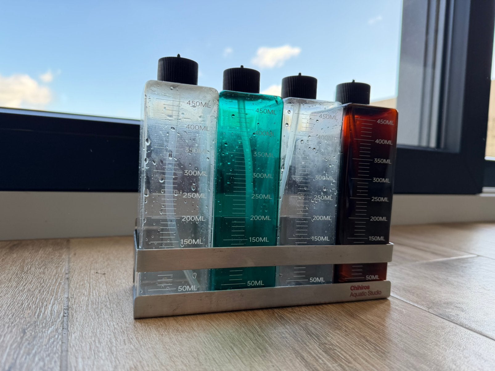 Chihiros doseer containers + houder, Ophalen of Verzenden, Zo goed als nieuw, Chihiros