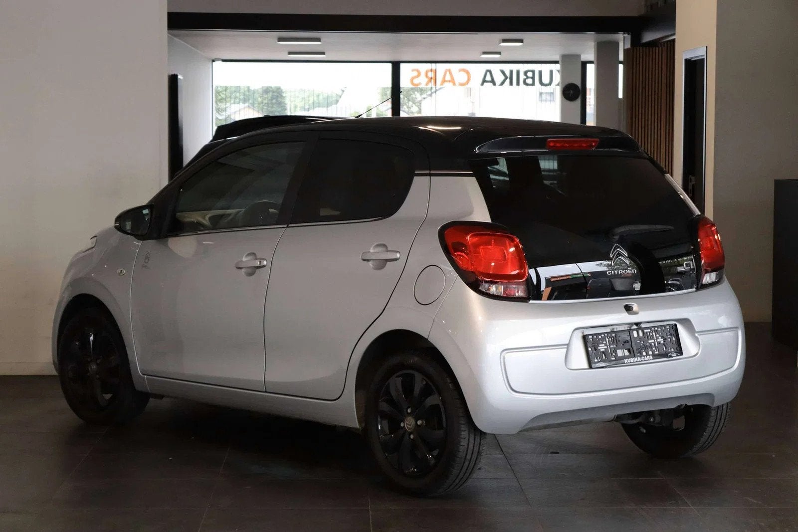 Citroën C1 C1 1.0 VTi CruiseC Airco Carplay Garantie*, Auto's, Citroën, 4 zetels, Stof, Gebruikt, https://public.car-pass.be/vhr/d5114b47-1e52-47ad-b7dd-3783c7df3259