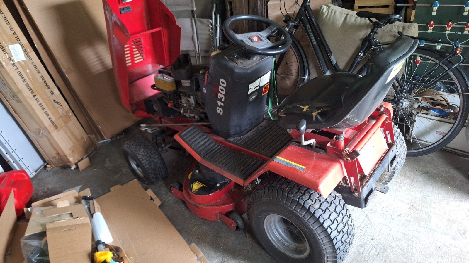 Westwood S1300 zitmaaier voor onderdelen, Ophalen