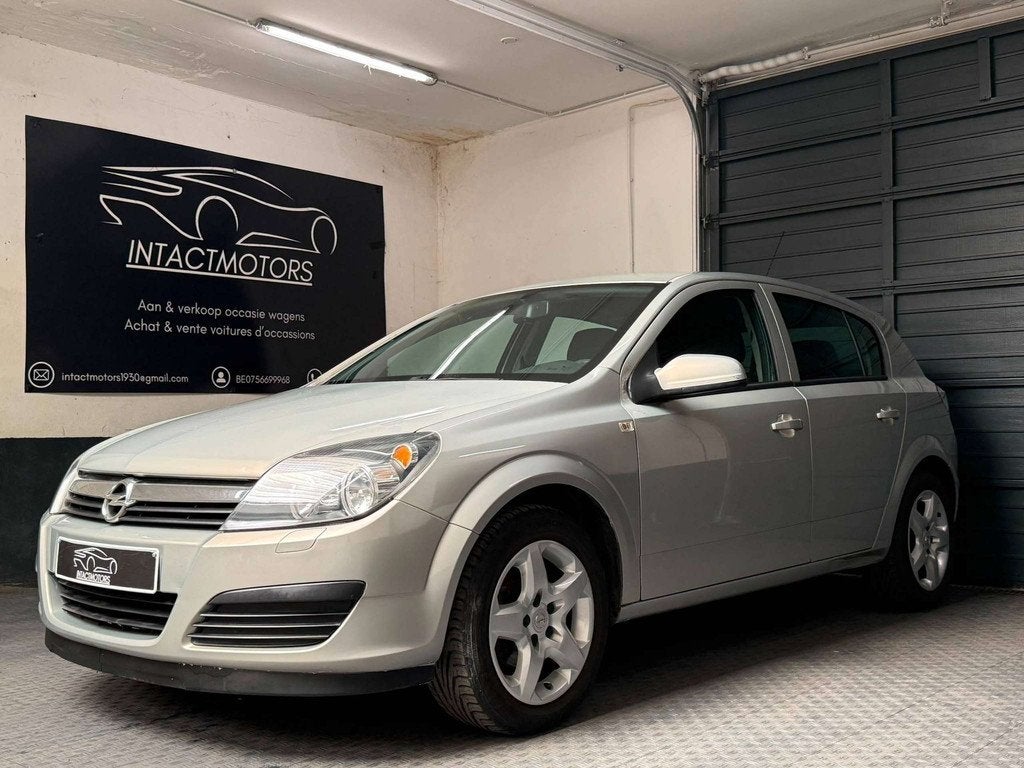 Opel Astra 1.4i Enjoy 87.000 KM Airco, Radio, Stof, Gebruikt, Zwart