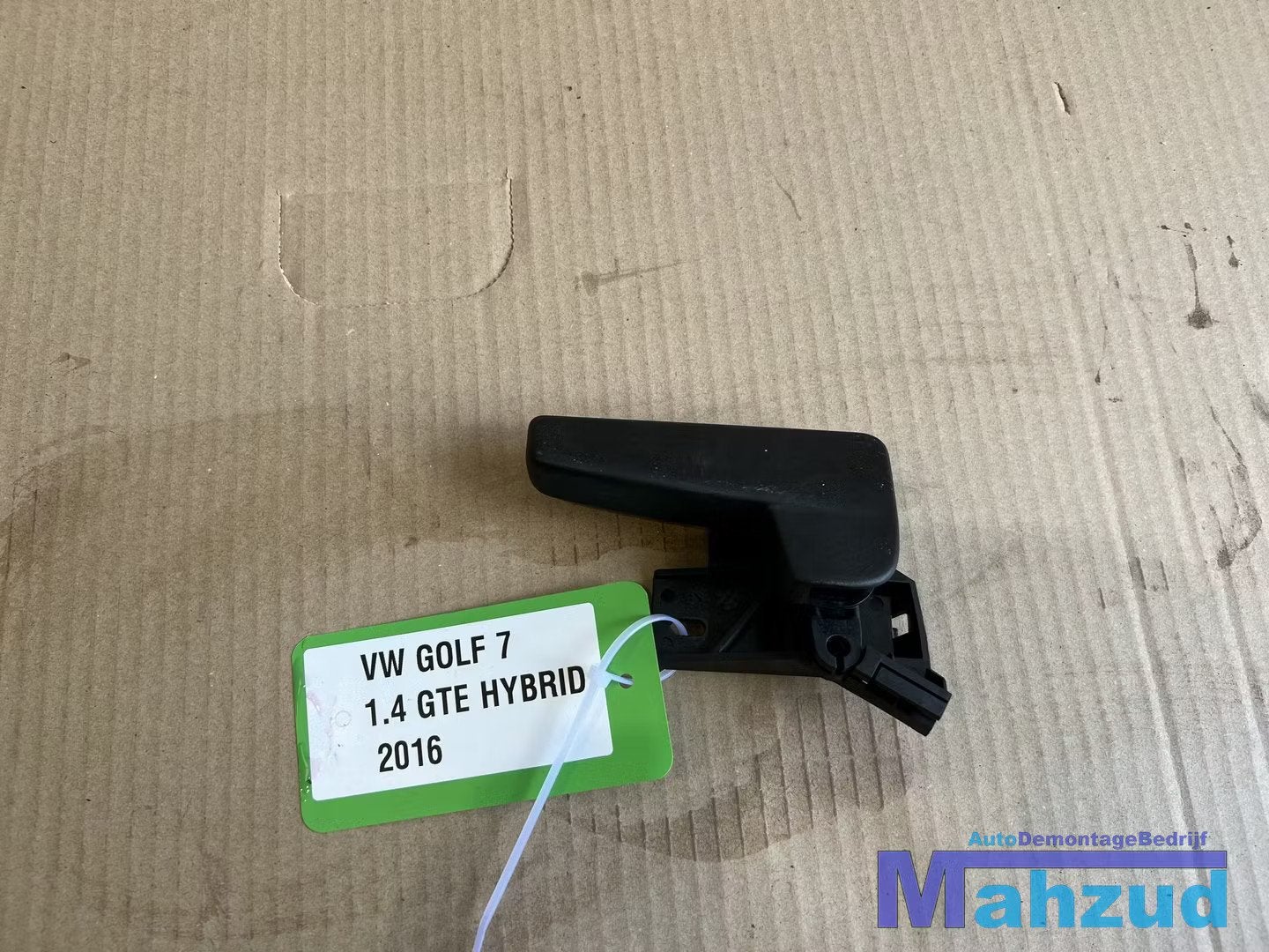 VW GOLF 7 Motorkap hendel 2012-2019, Gebruikt, Volkswagen, Volkswagen AG, Vw@volkswagen.de