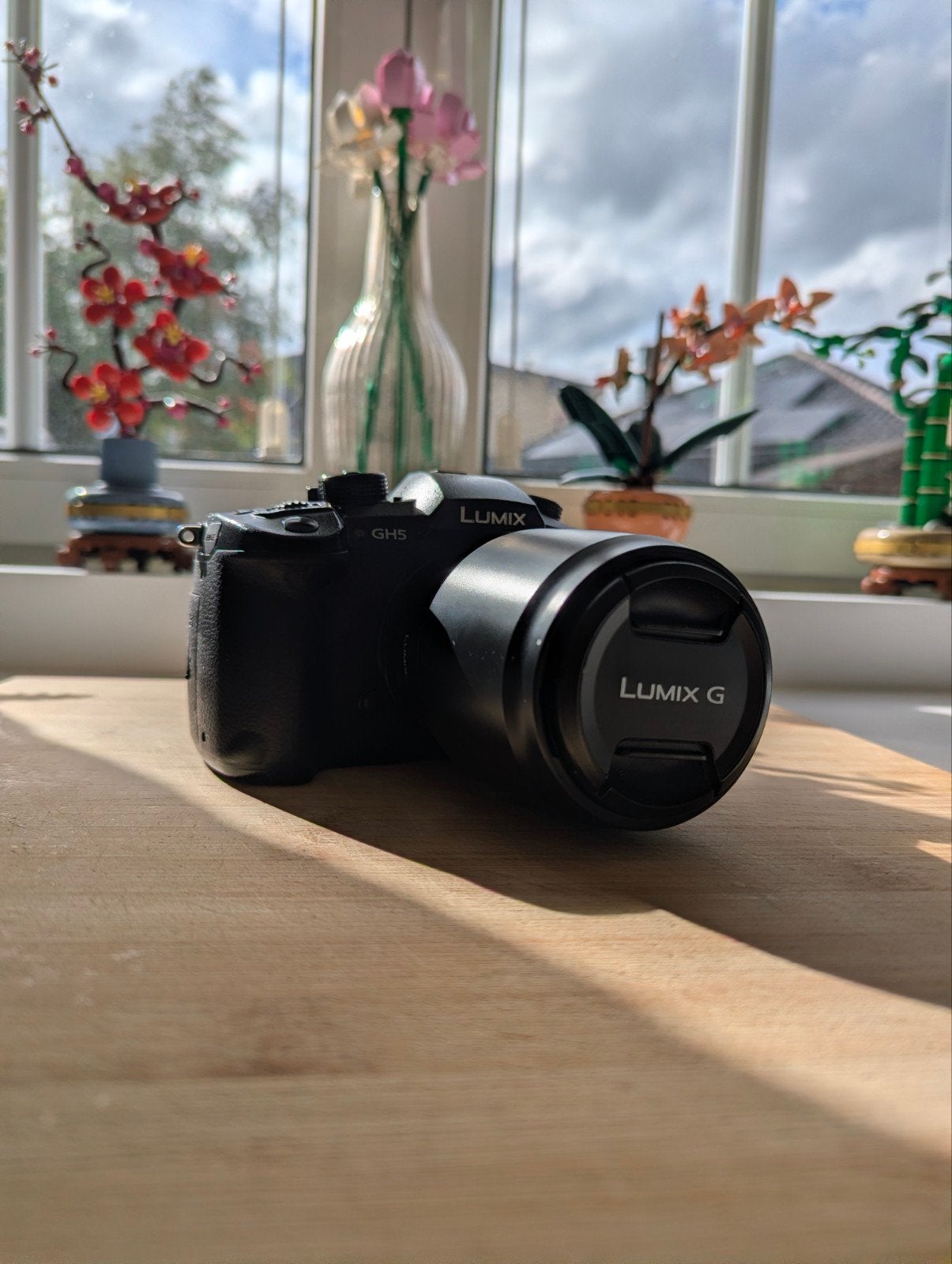 Pack photo/vidéo avec setup PC et caméra GH5 + 2 objectifs, Audio, Tv en Foto, Fotocamera's Digitaal, Ophalen, Zo goed als nieuw
