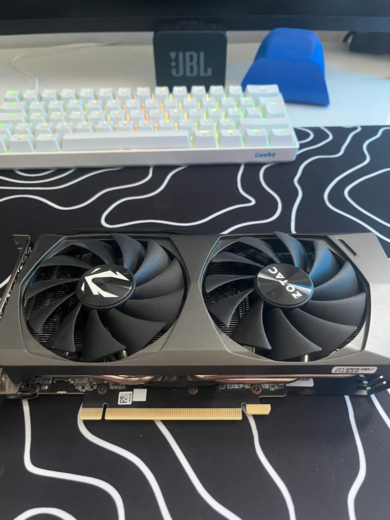 RTX 3060 à, Informatique & Logiciels, Cartes vidéo, Enlèvement ou Envoi, GDDR6, PCI-Express 4, Comme neuf
