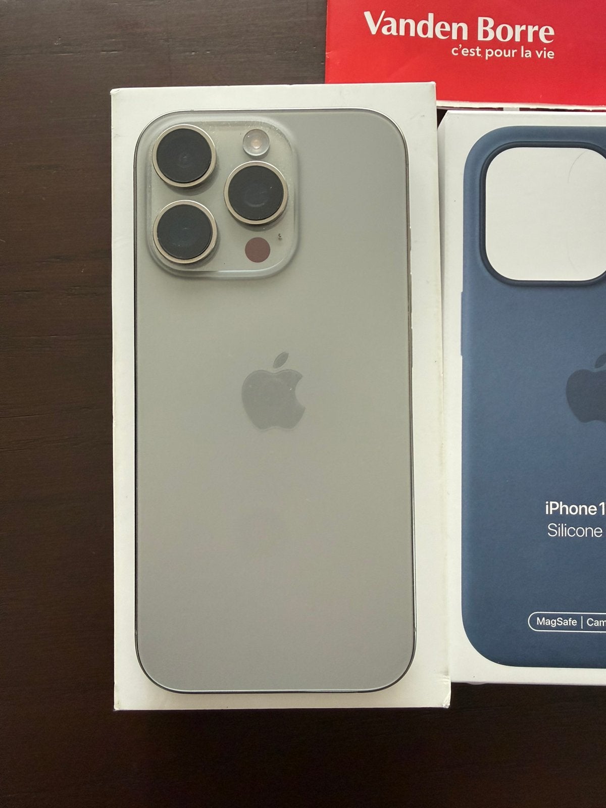 Iphone 16 pro 128GB sous garantie, Télécoms, IPhone 16 Pro, 128 GB, Gris, Comme neuf