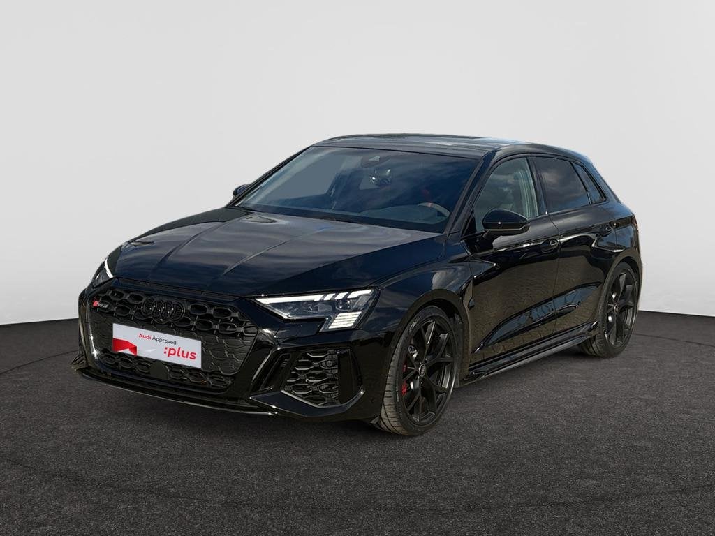 Audi RS3 Sportback RS3 Sportback 2.5 TFSI Quattro S tronic, Auto's, Automaat, RS3, Zwart, 206 g/km