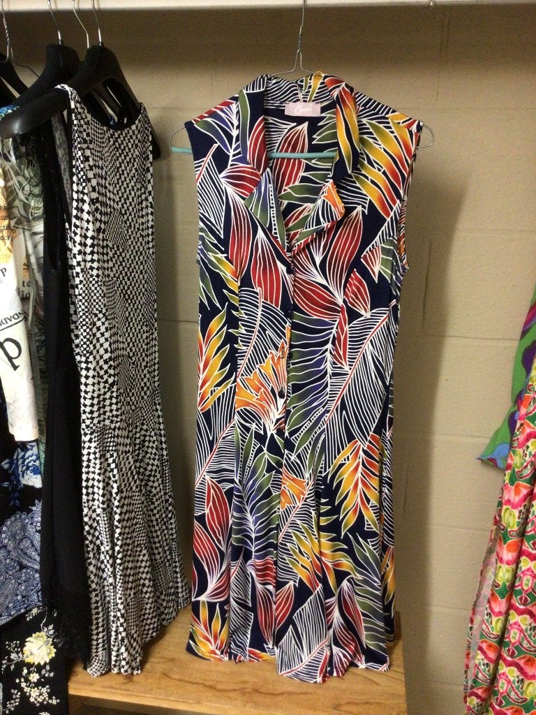 Lot de 12 Robes, Vêtements | Femmes, Enlèvement