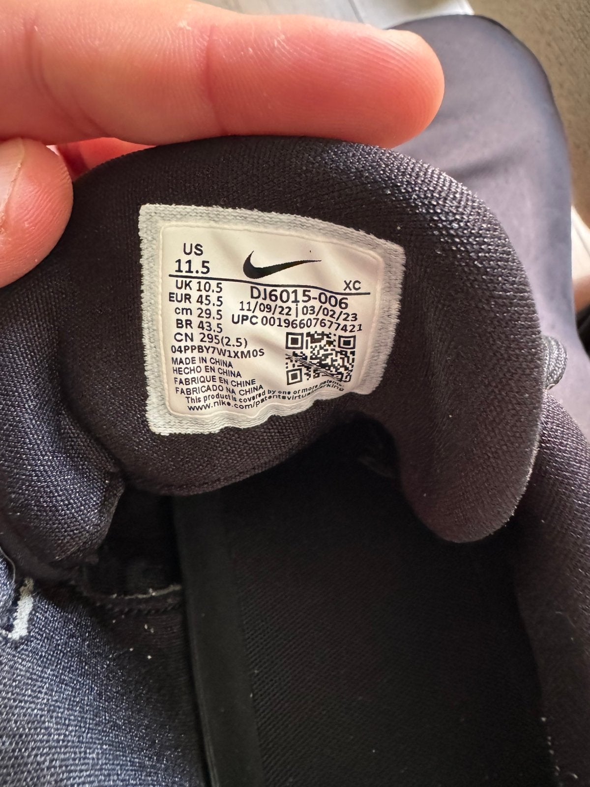 Basketschoenen maat 45,5, Sport en Fitness, Basketbal, Ophalen, Zo goed als nieuw, Schoenen