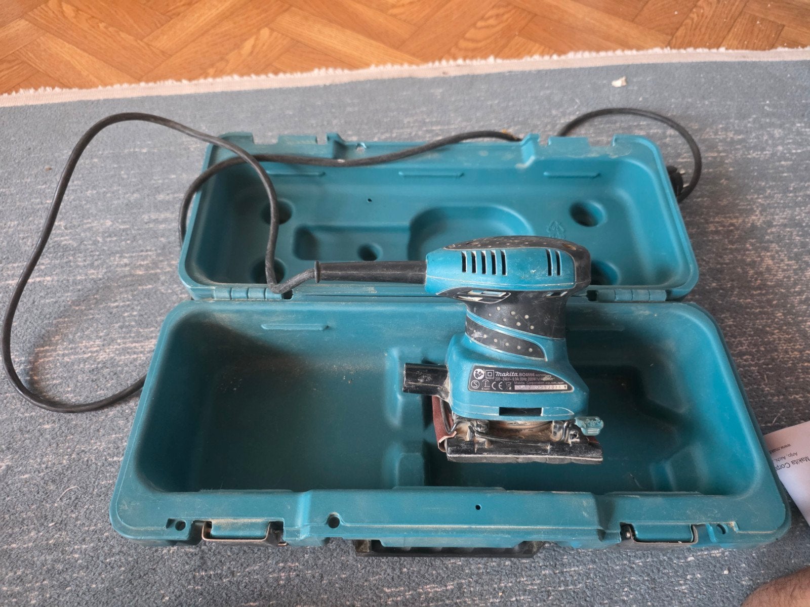 Makita schuurmachine BO4556, Ophalen of Verzenden, Gebruikt, Minder dan 600 watt