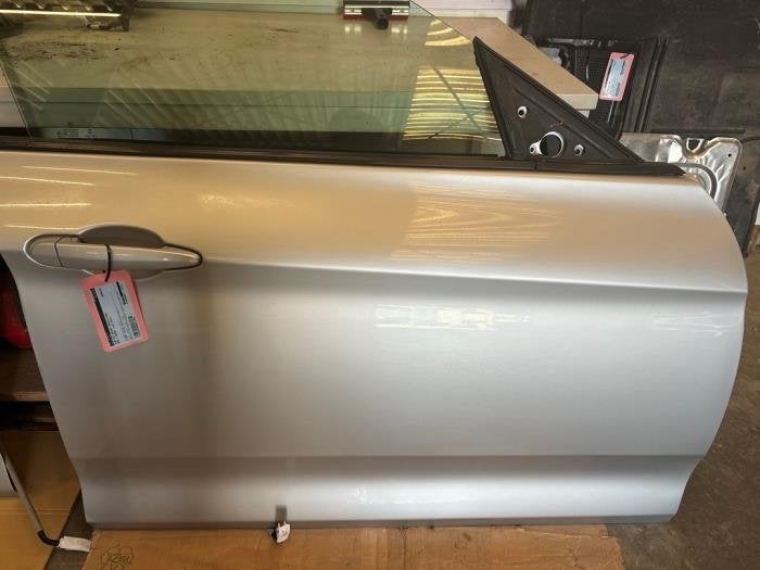 Portier 4Deurs rechts-voor van een BMW 3-Serie (A83), Gebruikt, -, Deur, -