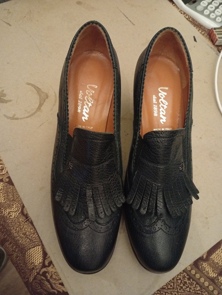voltan 38.5, Enlèvement ou Envoi, Voltan, Comme neuf, Chaussures basses