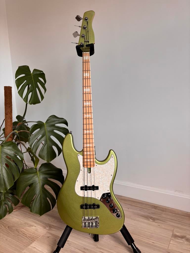 ***Sire Marcus Miller v7 2nd gen jazz bass*** Nieuwstaat, Muziek en Instrumenten, Ophalen, Zo goed als nieuw