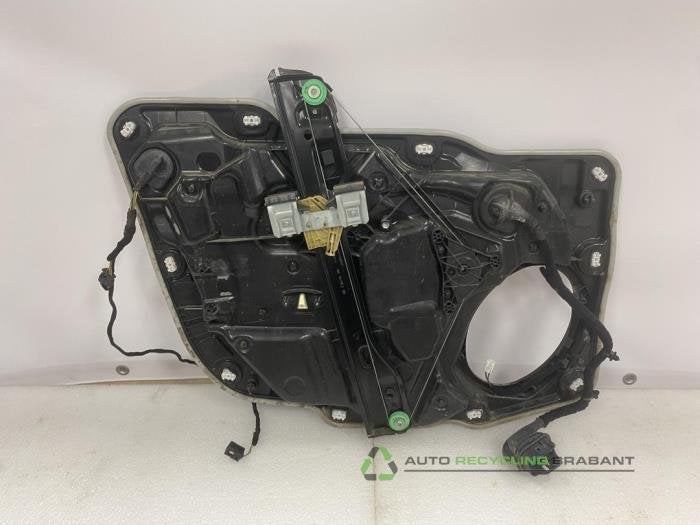 Mécanique vitre 4portes avant droite d'un Jeep Renegade, -, 3 mois de garantie, Utilisé, -