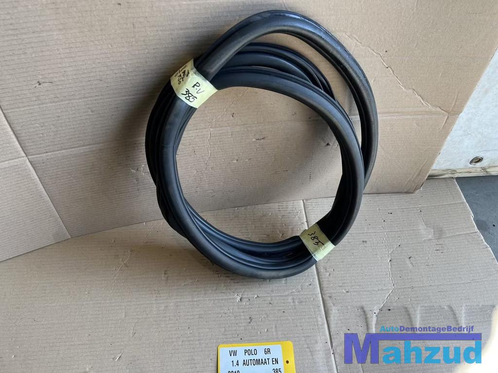 VW POLO 6R 6C rechts voor deurrubber 2009-2016, Volkswagen, Volkswagen AG, Vw@volkswagen.de, Utilisé