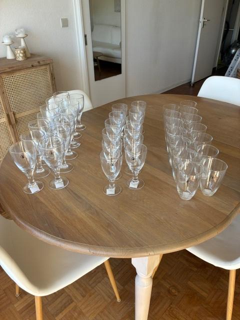 Verres à vin rouge, à vin blanc et à eau (39 au total), Neuf, Verre ou Verres, Verre, Enlèvement