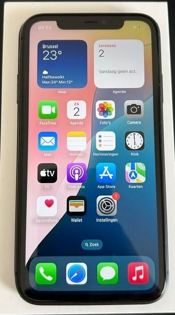 iPhone 11 64GB – Zeer goede staat + accessoires, Telecommunicatie, Gebruikt, Verzenden, Zwart, IPhone 11