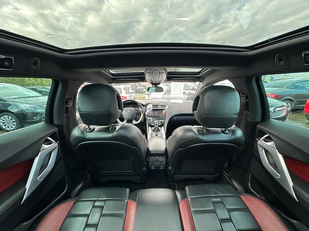 Citroën Ds5 1.6L Benzine 200PK, Auto's, Euro 5, Zwart, USB, Zwart