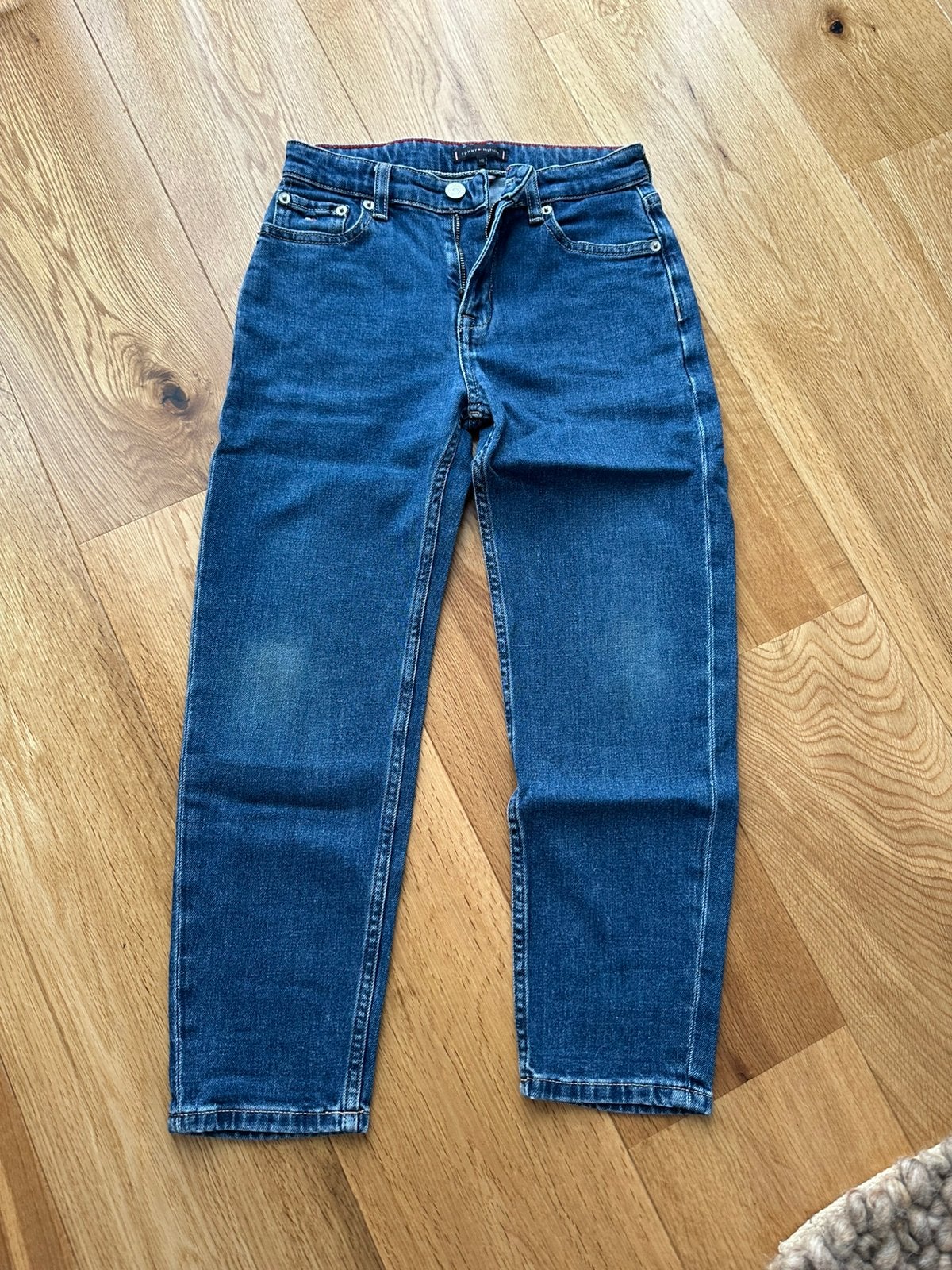 Jeans Tommy Hilfiger taille 140 garcon, Enfants & Bébés, Enlèvement, Utilisé, Tommy Hilfinger