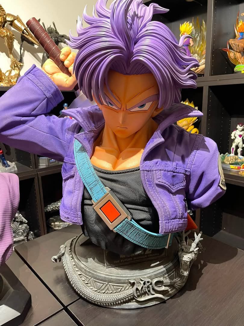 Buste trunks 1/1 tres grosse piece avec 2 eme tete saiyen, Enlèvement, Comme neuf