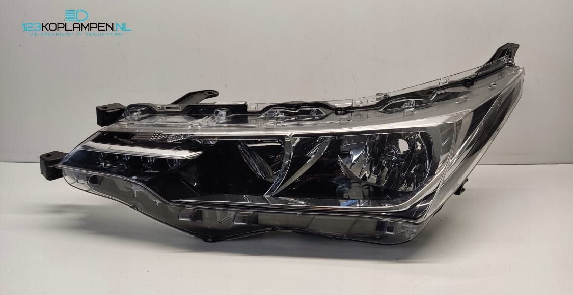 Toyota Corolla E16 Facelift Led koplamp links, -, Toyota, Utilisé, -