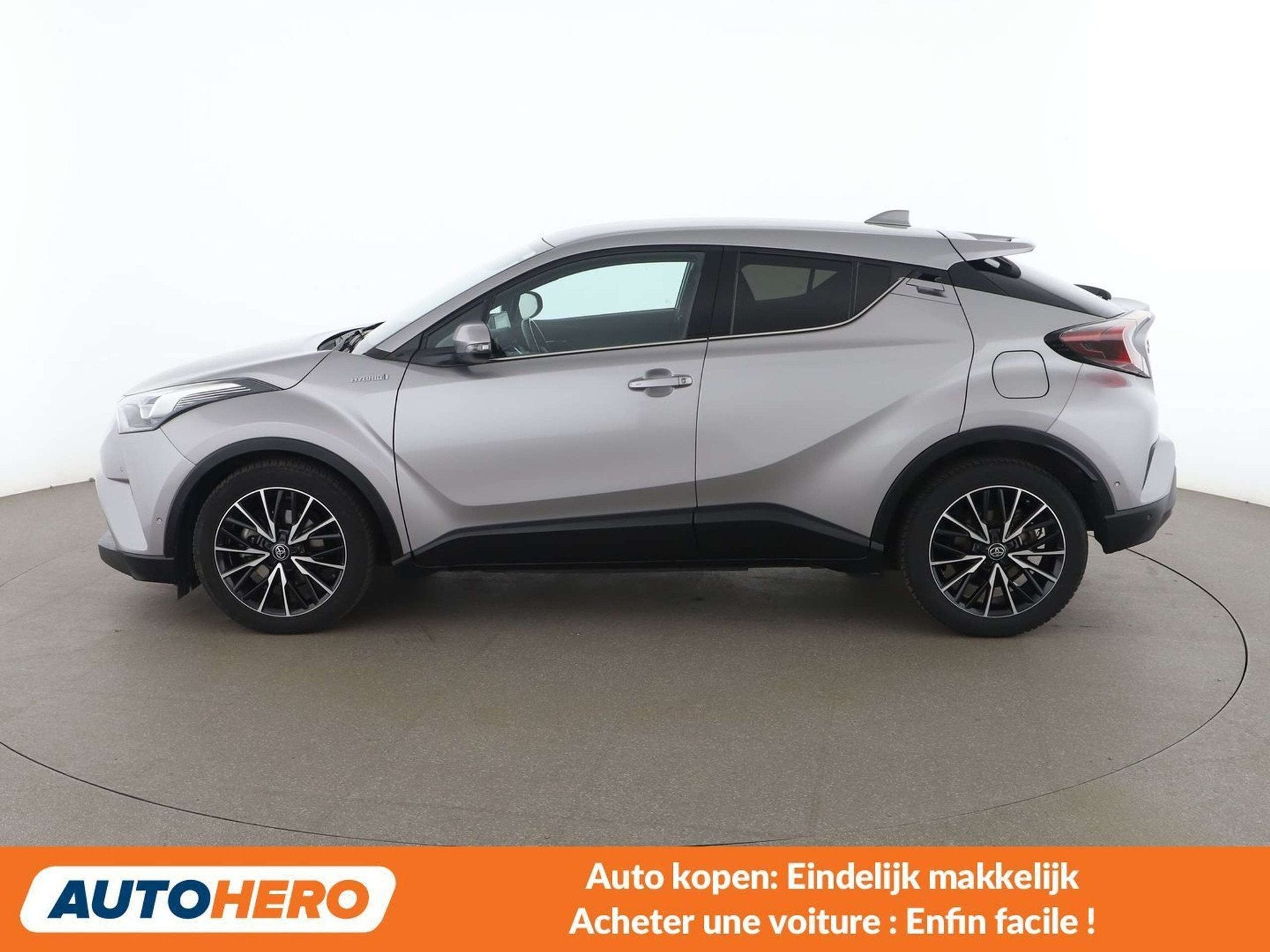 Toyota C-HR 1.8 Hybrid Active (année de construction 2018), Autos, Argent ou Gris, Achat, https://public.car-pass.be/vhr/6843298c-044f-4c4f-b3ee-120499ce7dc6