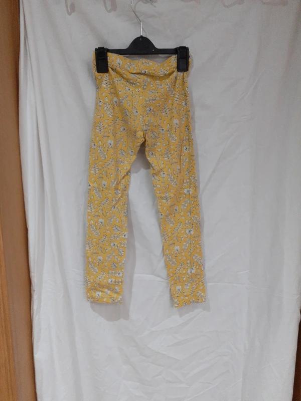 Legging long jaune fleurs blanche kiabi 8 ans, Pantalon, OKAIDI /KIABI, Enlèvement ou Envoi, Utilisé