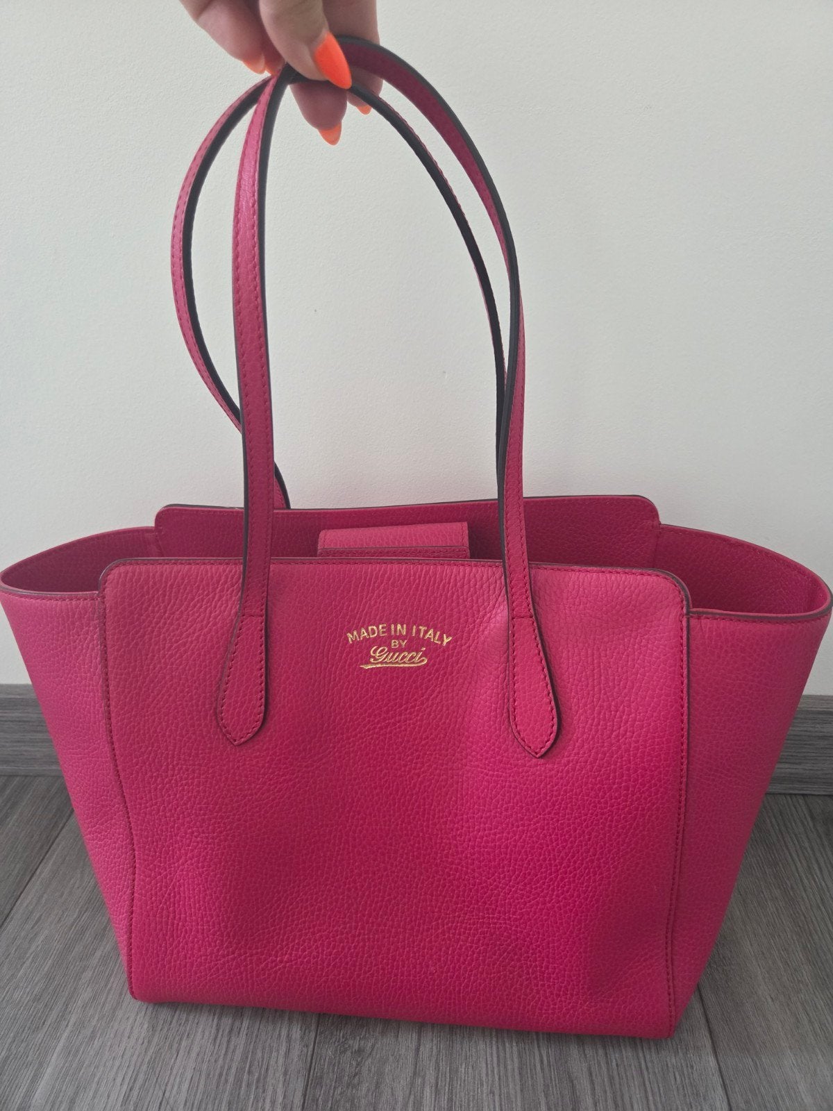 Gucci swing tote bag, Bijoux, Sacs & Beauté, Sacs | Sacs Femme, Enlèvement