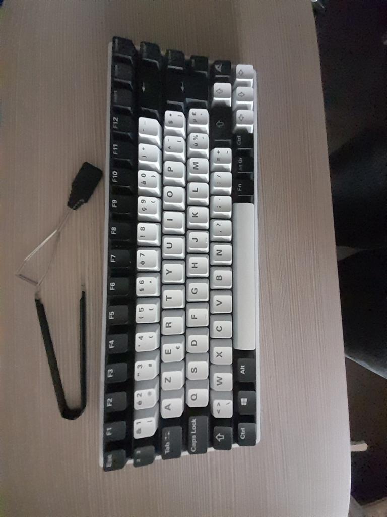 Sharkoon SKILLER SGK50 S3, Sharkoon, Azerty, Ophalen of Verzenden, Bedraad
