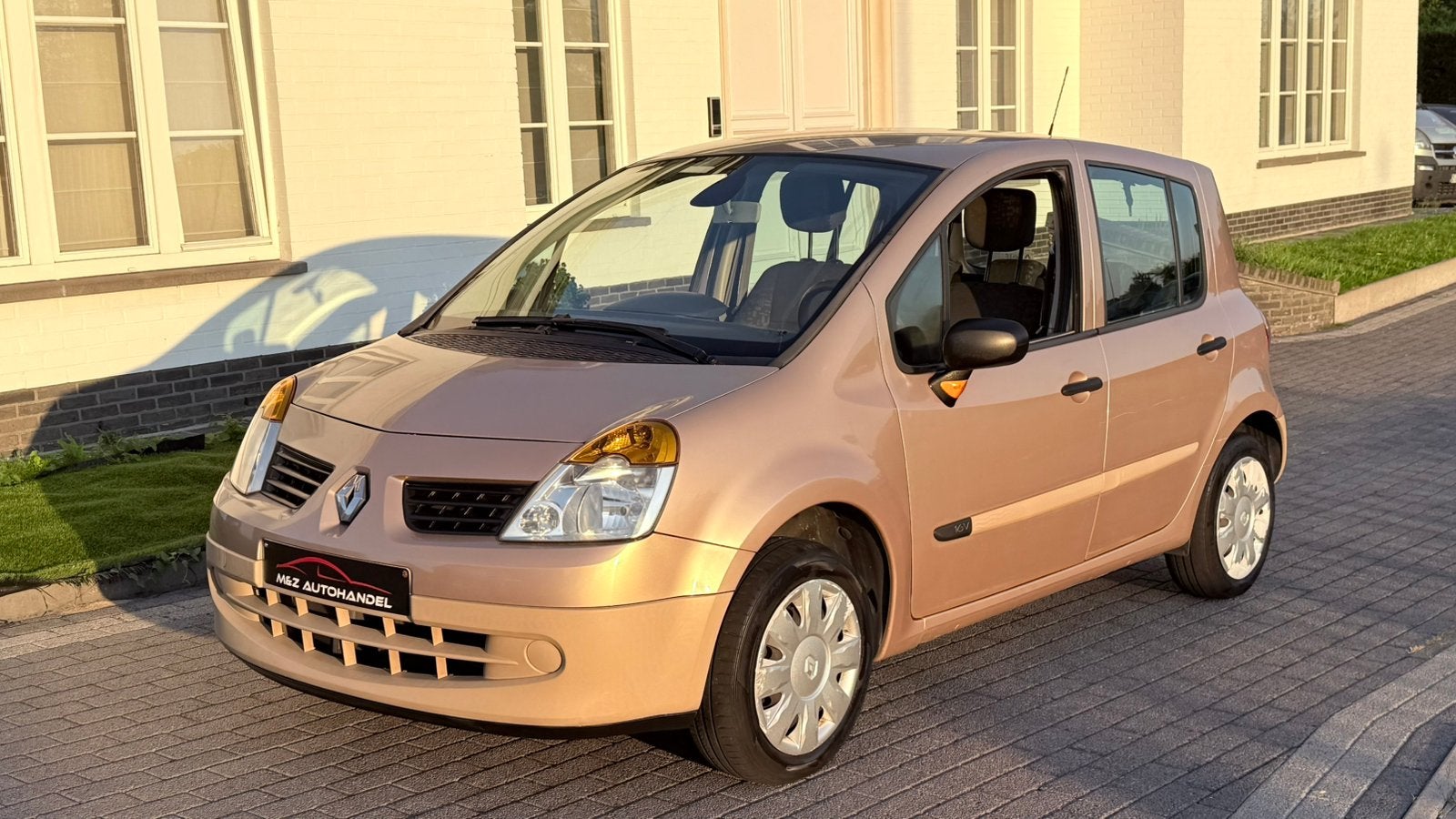 Renault modus 1.2i benzine * lez ok * gekeurd * proper *, Auto's, Renault, Bruin, Bedrijf, Onderhoudsboekje, Stadsauto