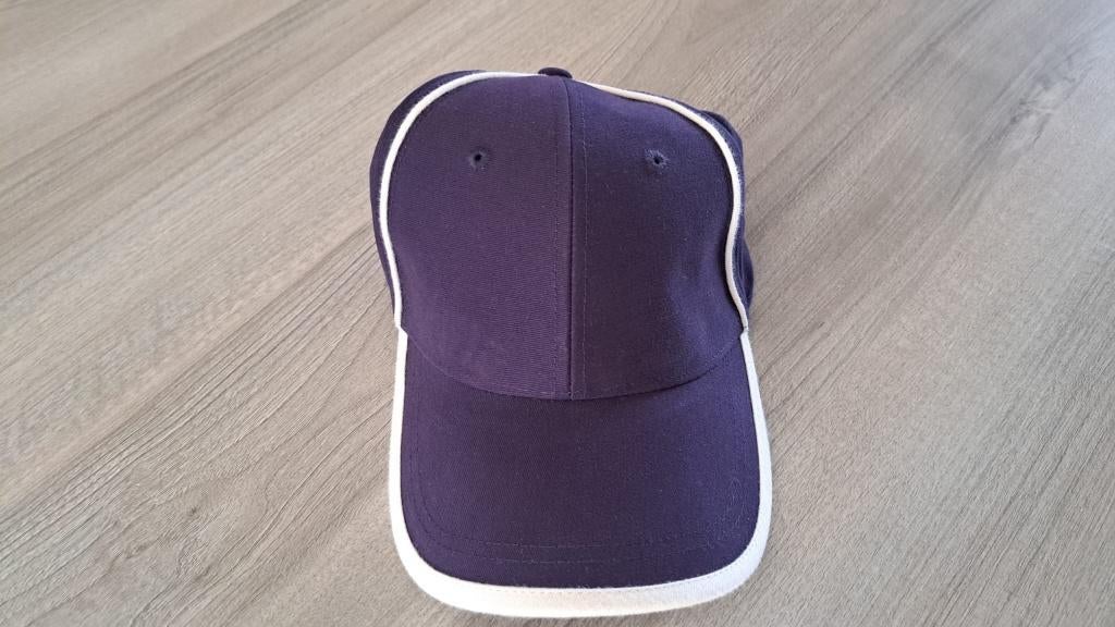 129x Petten / Caps – NIEUW – €110 – ALLES MOET WEG, Zakelijke goederen, Ophalen, Textiel