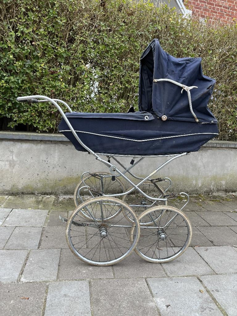 Blauwe vintage kinderwagen uit de jaren 70, Kinderen en Baby's, Kinderwagens en Combinaties, Ophalen of Verzenden, Gebruikt, Kinderwagen