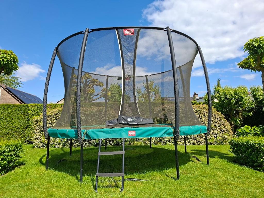 Trampoline BERG Champion 380 + Safety Net Deluxe, Kinderen en Baby's, Speelgoed | Buiten | Trampolines, Ophalen, Gebruikt