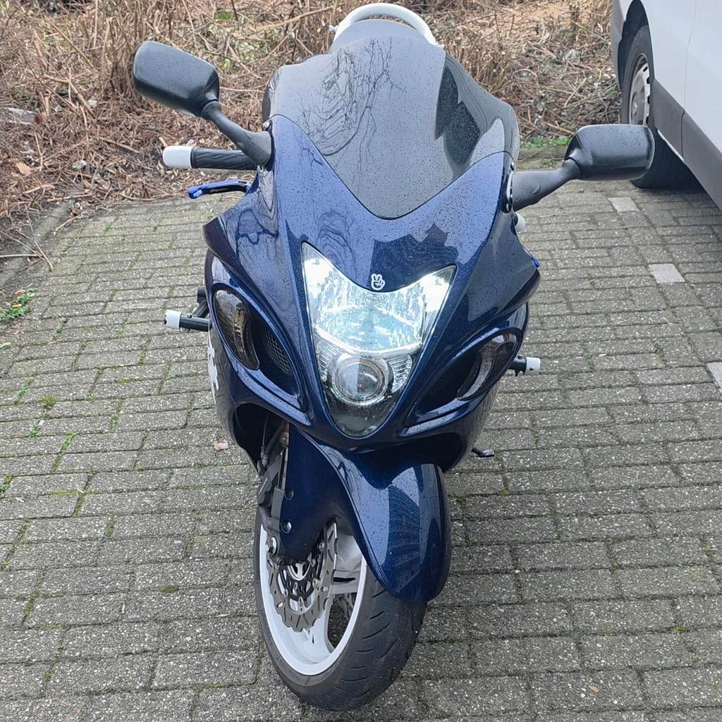 Suzuki Hayabusa 2009, Motoren, Particulier