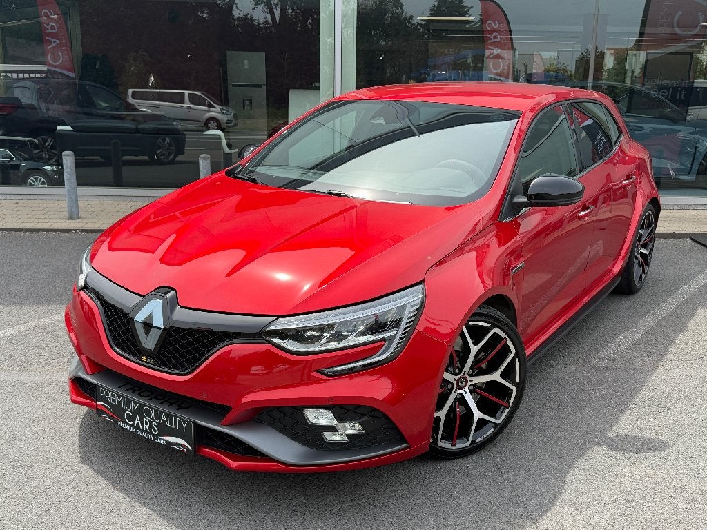 RS TROPHY ULTIMATE / RECARO SEATS / BOSE / CARPLAY / CAMERA, Alcantara, Bedrijf, 5 deurs, 221 kW