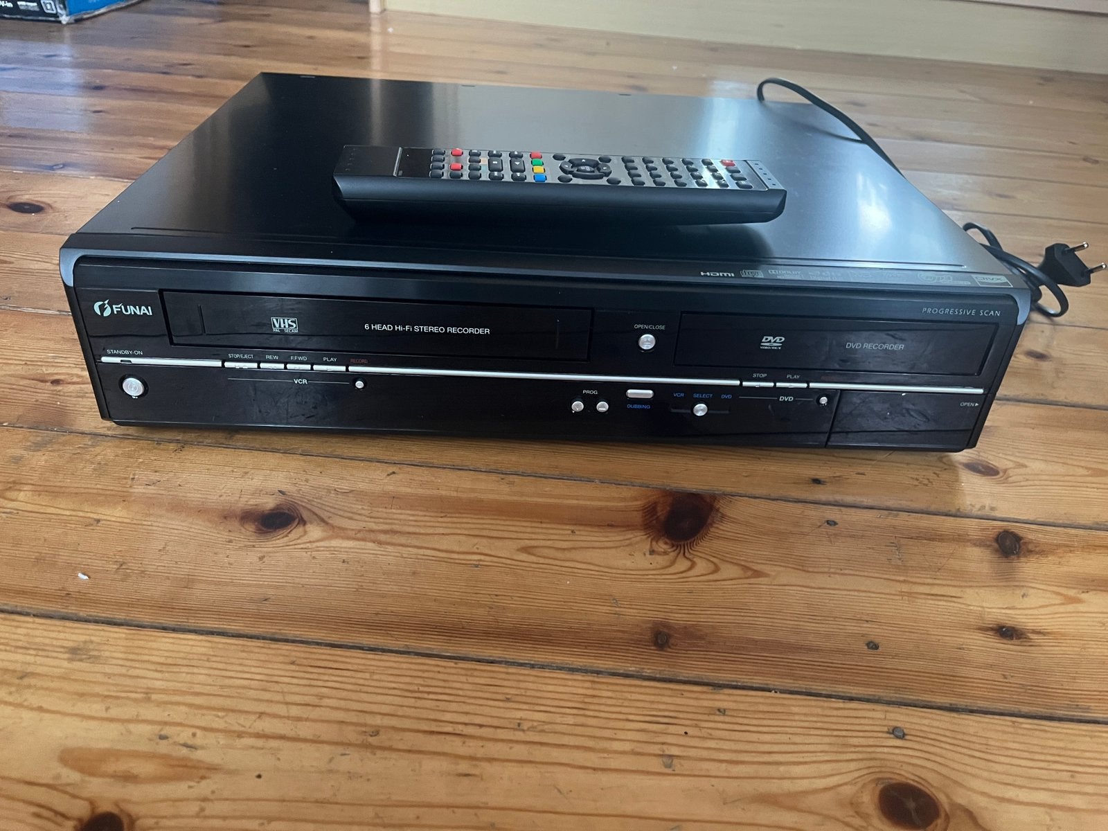 Combiné enregistreur DVD / Magnétoscope VHS Funai en boîte, Ophalen, Zo goed als nieuw, Dvd-recorder