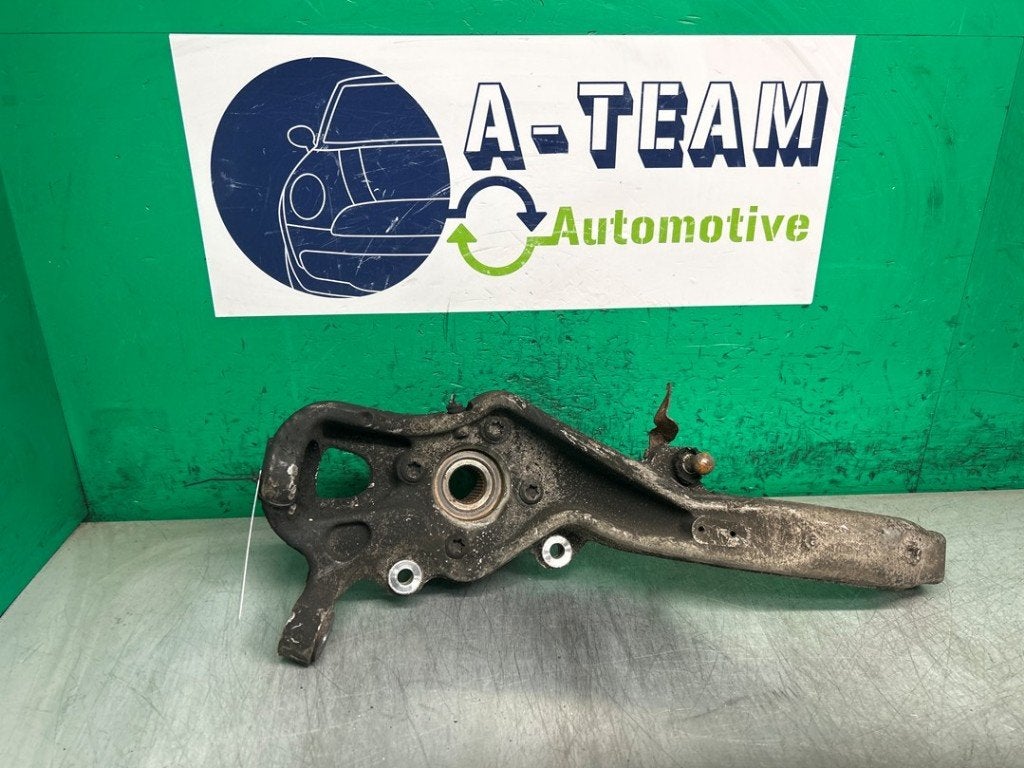 FUSEE RECHTS VOOR Jaguar F-Pace (|HK833K185DA|T4A3593|), Campus Kronberg 7
61476  Kronberg im Taunus, DE, Gebruikt, Jaguar, Jaguar Land Rover Deutschland GmbH