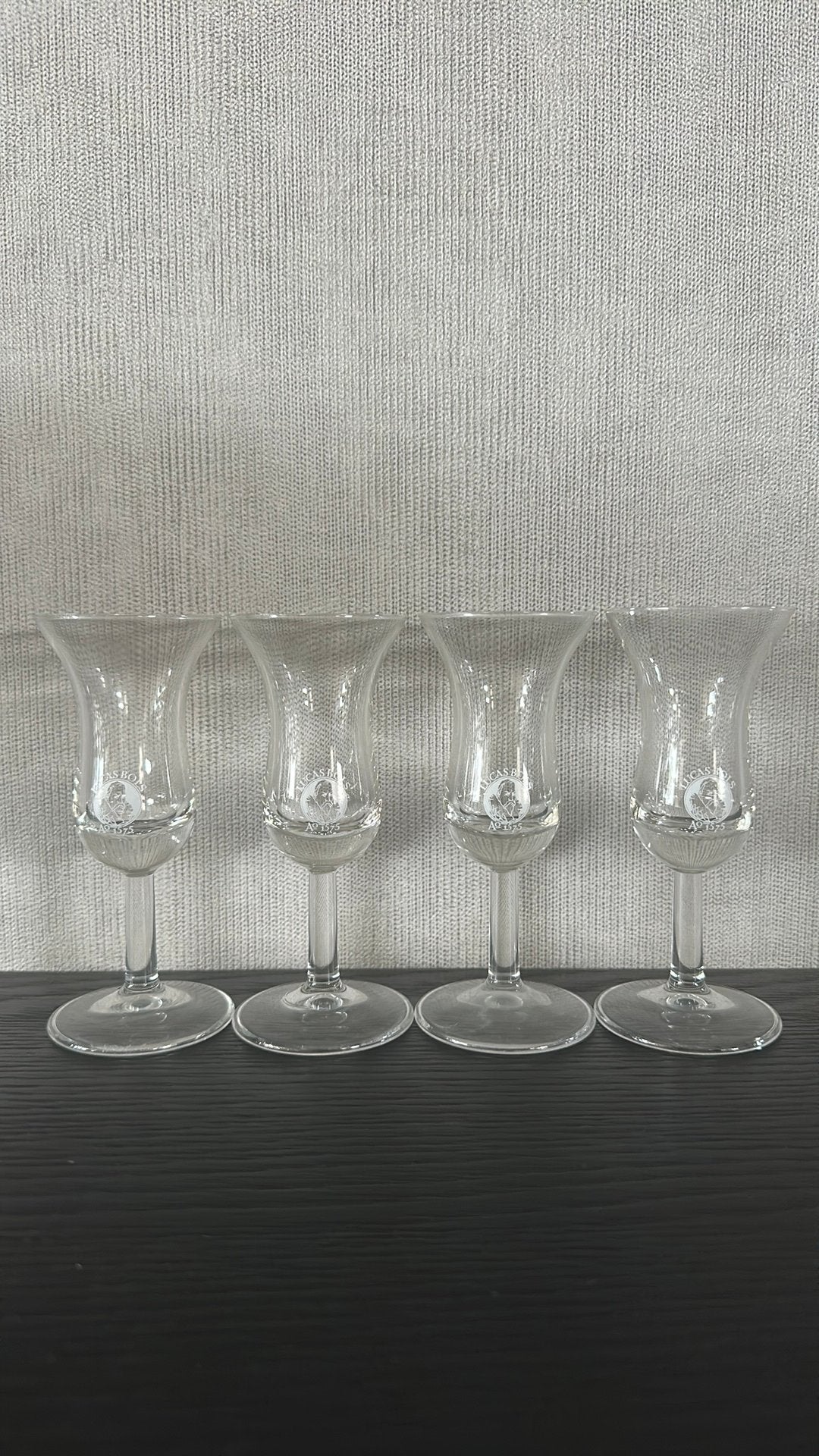 4 jenever glaasjes - Lucas Bols, Ophalen of Verzenden, Zo goed als nieuw, Borrel- of Shotglas
