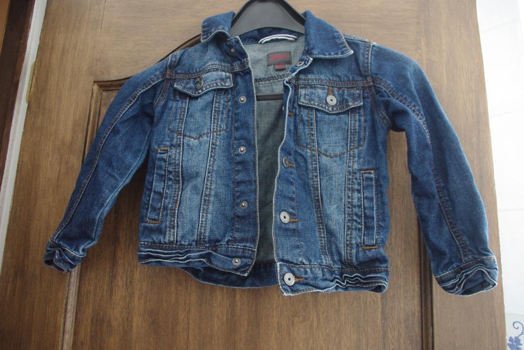 Esprit spijkerjack, 4-5 jaar, Gebruikt, Jongen of Meisje, Trui of Vest, Ophalen of Verzenden