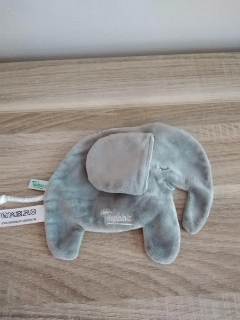 knuffeldoekje simba toys tadaaa olifant(doos november 2025), Ophalen of Verzenden, Nieuw, Olifant