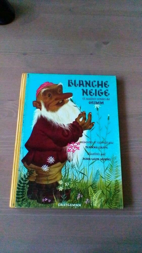 196) Blanche neige, Livres, Enlèvement, Utilisé