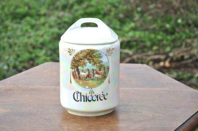 grand pot en porcelaine pour chicorée  decor animalier, Antiquités & Art