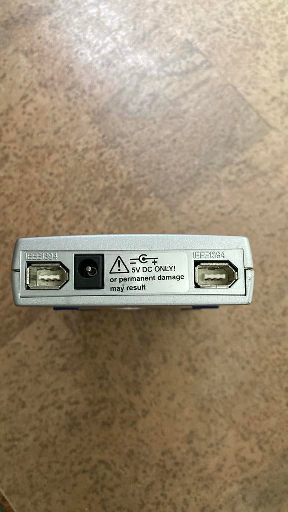 Boîtier Firewire 400 pour disque dur 2,5 pouces, Informatique & Logiciels, Disques durs, Envoi, Utilisé, Firewire, HDD