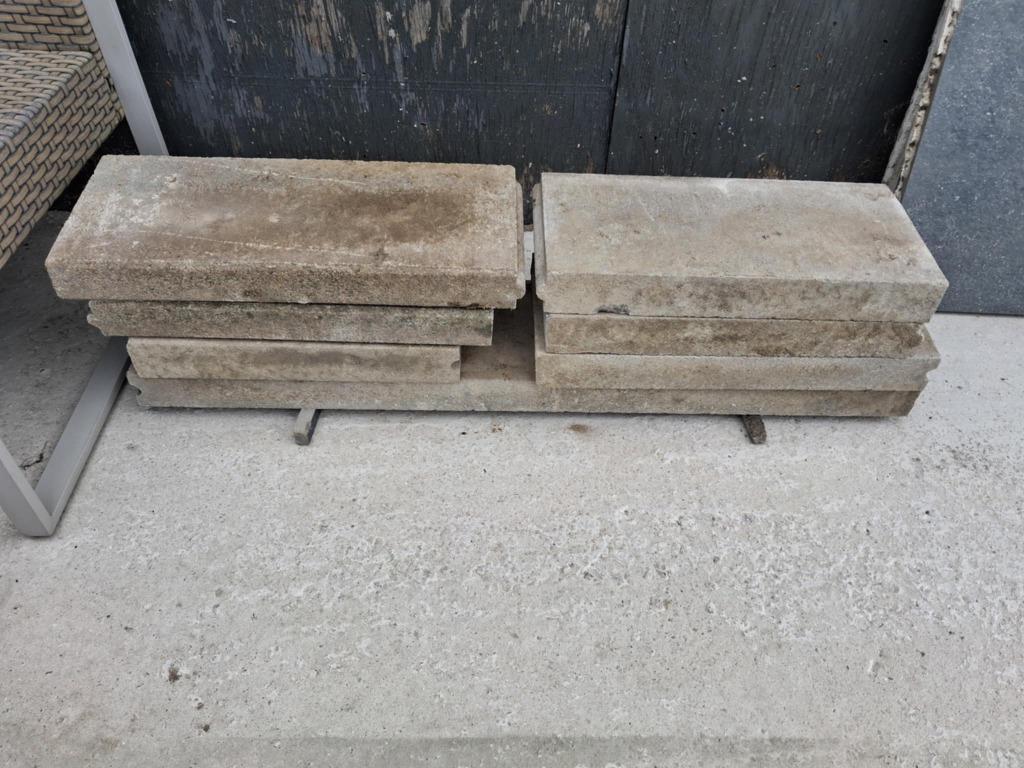 Boordsteen beton 100cm x20 hoogte grijs  / 2 volledig lengte, Ophalen, Zo goed als nieuw, Beton, Minder dan 100 cm