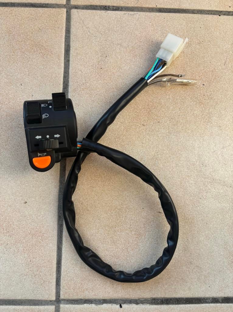 Universele / gecombineerde stuurschakelaar dax, Ophalen of Verzenden, Zo goed als nieuw, Overige typen, Skyteam, zhenhua,