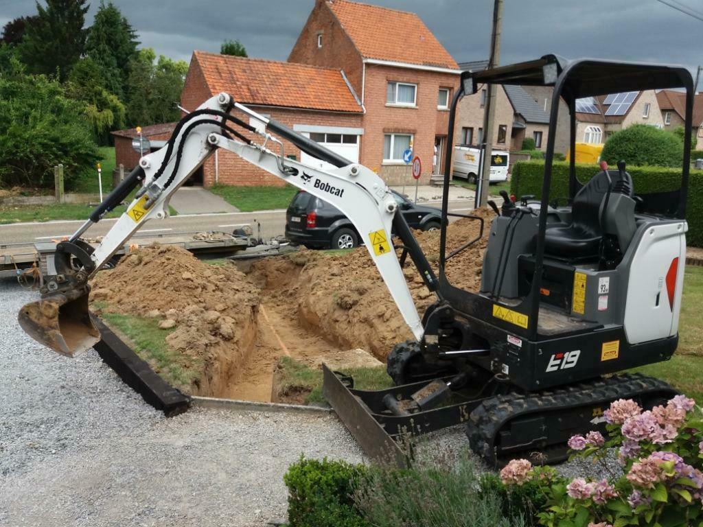 grondwerken - tuinwerken, zwembaden, keerwanden, parkings, Diensten en Vakmensen, Garantie, Nieuwbouw of Opbouw
