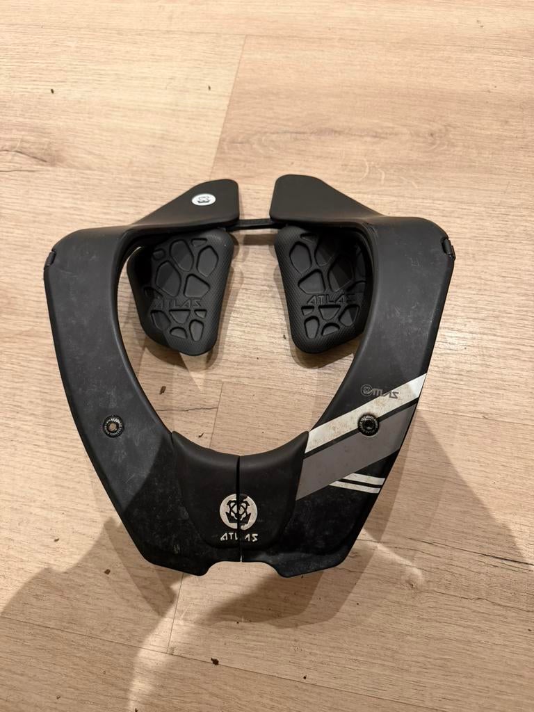 Atlas nekbeschermer, Motoren, Kleding | Motorkleding, Ophalen, Tweedehands, Heren, Motorcrosskleding