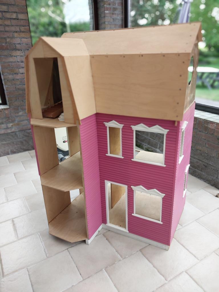 poppenhuis op Barbie maat, Kinderen en Baby's, Ophalen, Gebruikt, Poppenhuis